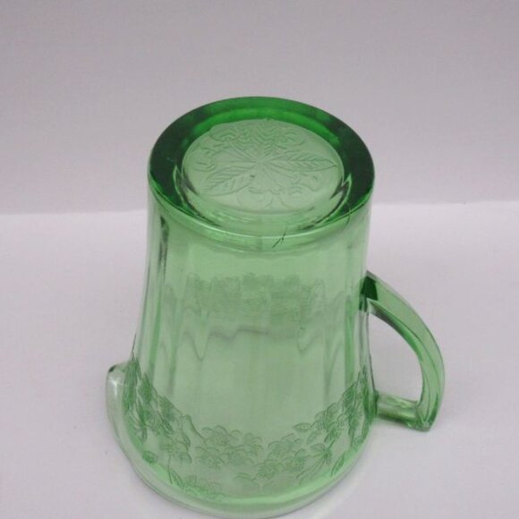 Jeannette Depression Glass Green CHERRY BLOSSOM 8" Flat Bottom PAT Water Pitcher - Picture 4 of 4